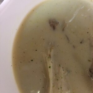 スープジャー利用　舞茸のグリーンカレースープ